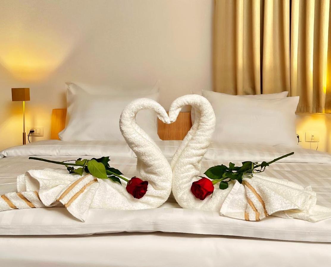 Dar Al Mauge Boutique Hotel With Outdoor Pool ベツレヘム エクステリア 写真